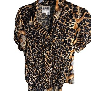 Vanity Safari Leopard print pattern 3/4 length pant and top